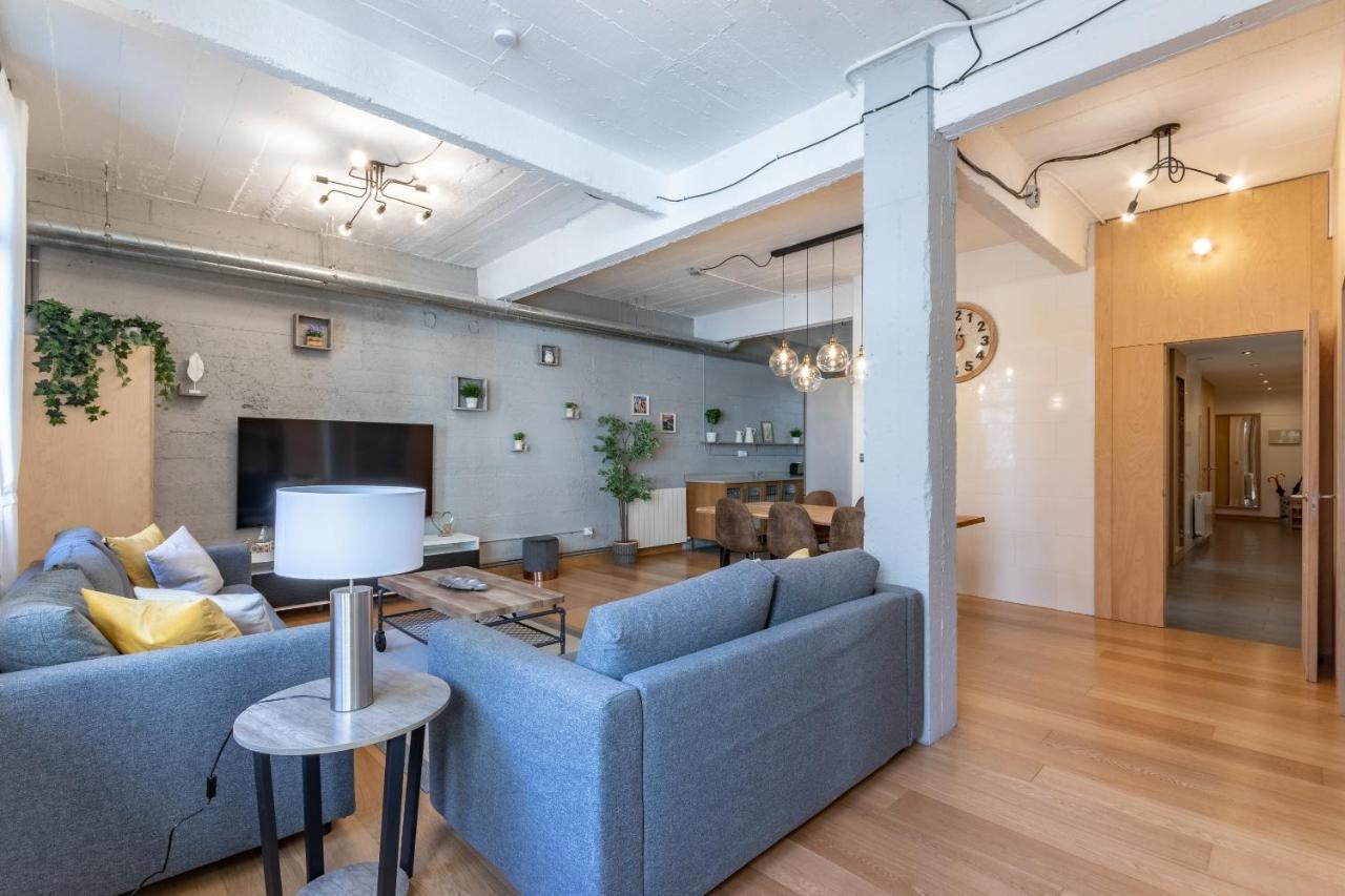 New! Lovely 3-Bedroom Loft In Bilbao Exterior foto