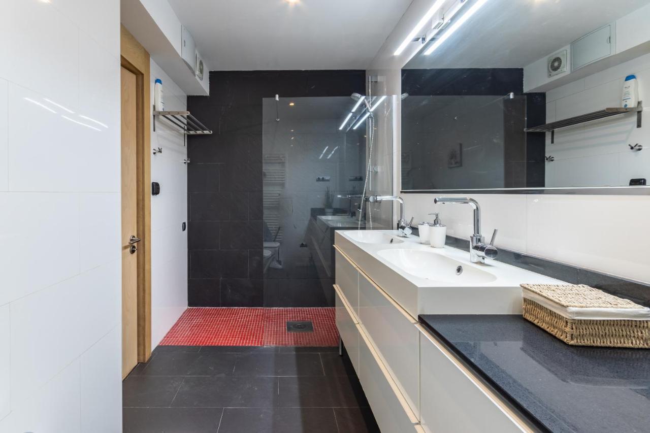 New! Lovely 3-Bedroom Loft In Bilbao Exterior foto