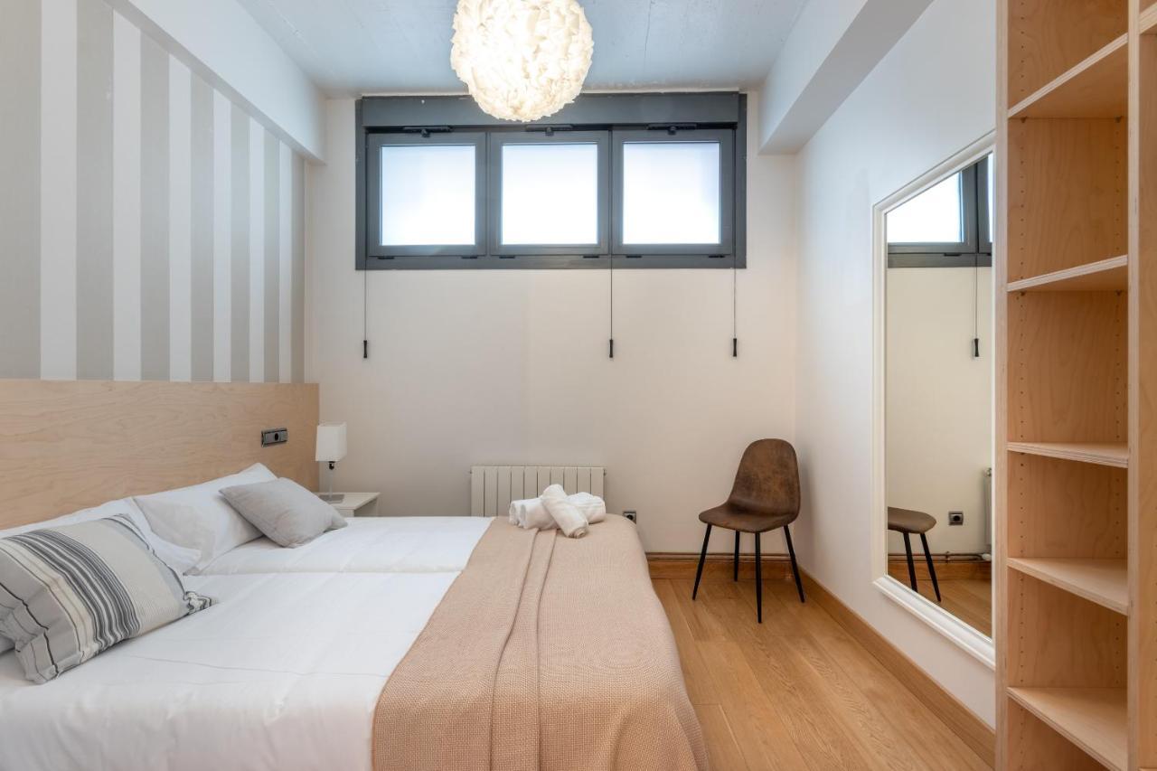 New! Lovely 3-Bedroom Loft In Bilbao Exterior foto